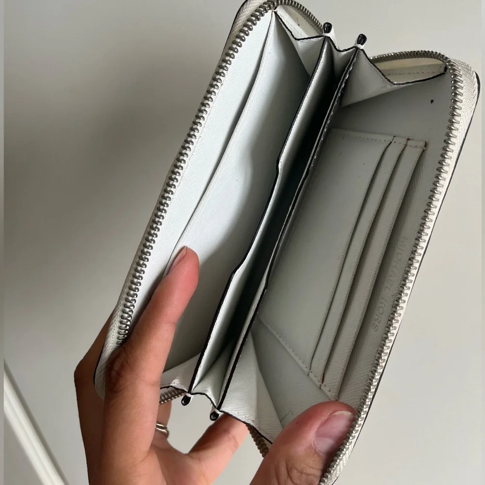 Michael Kors Crystal Wristlet Clutch - Picture 8 of 8